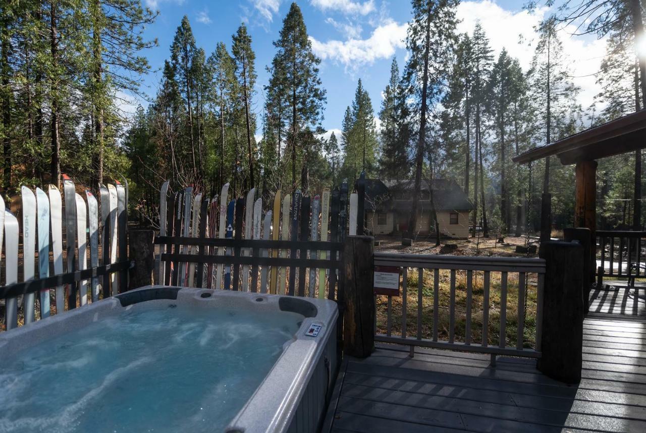 Starlight Lodge Yosemite West Εξωτερικό φωτογραφία
